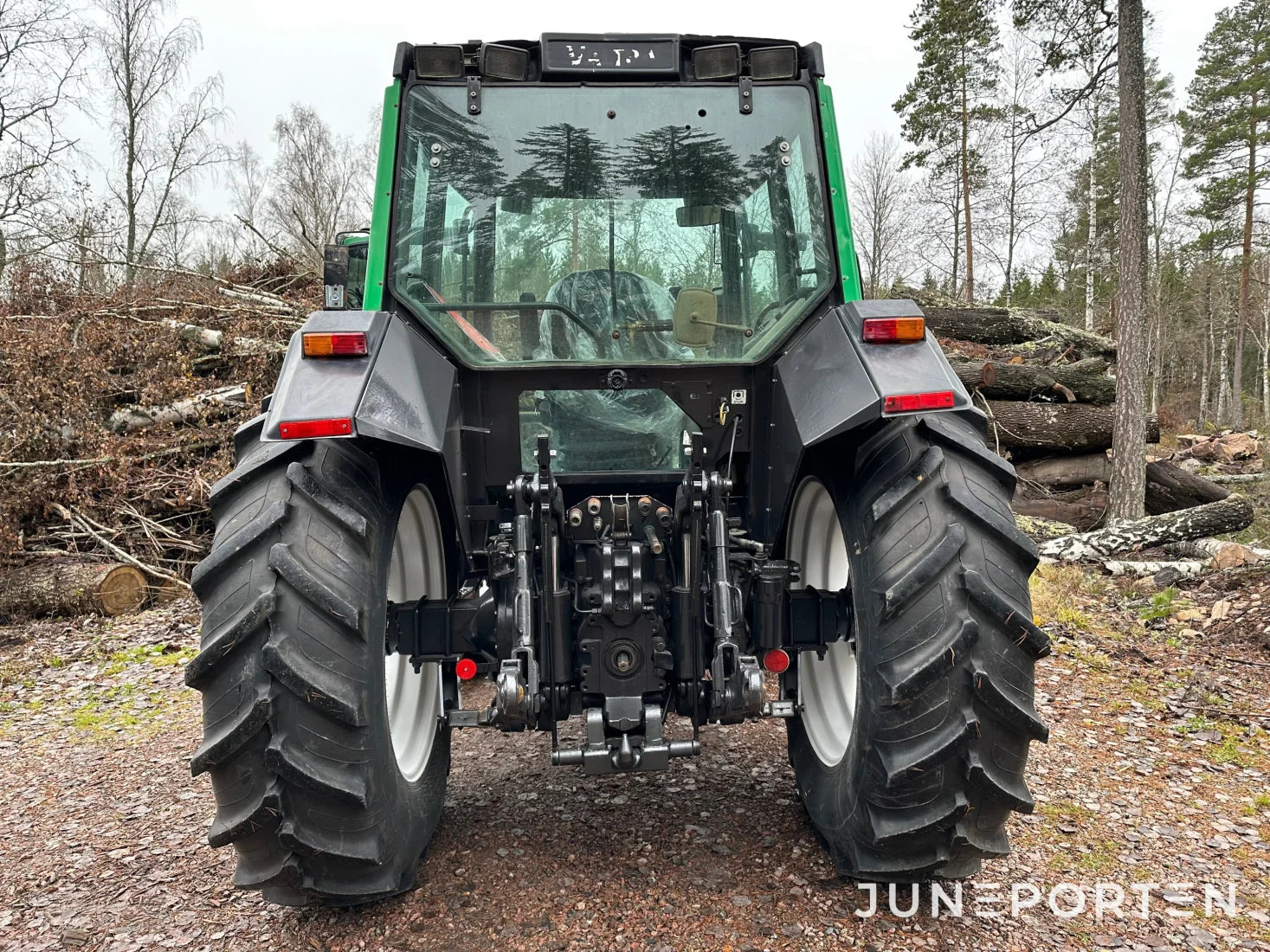 Valtra Valmet 6350