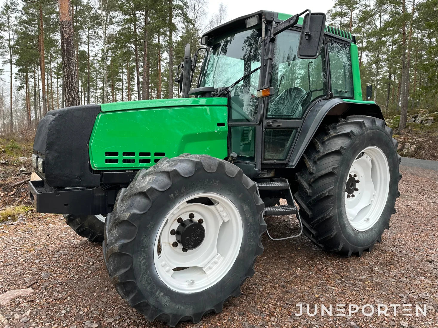 Valtra Valmet 6350