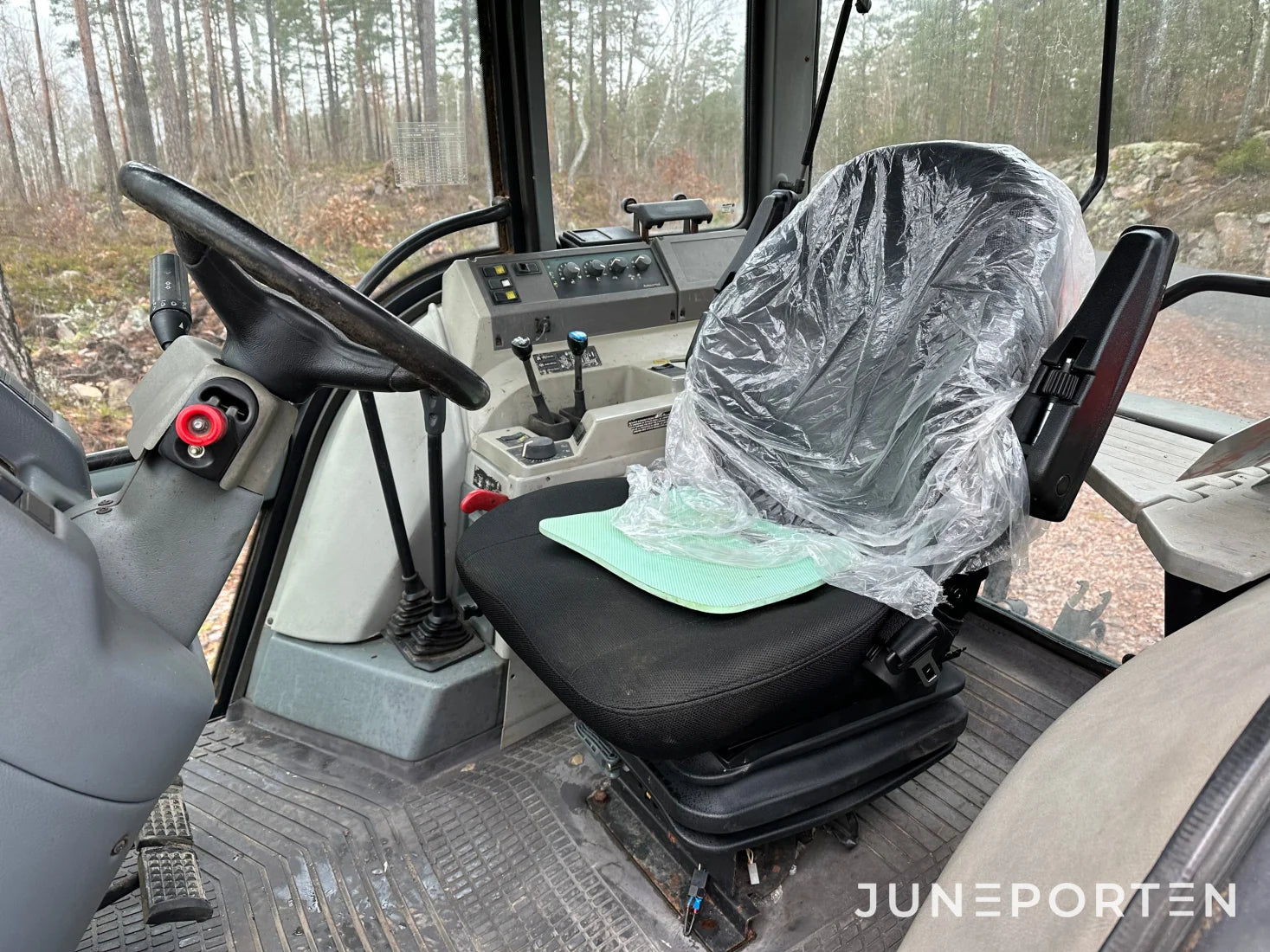 Valtra Valmet 6350