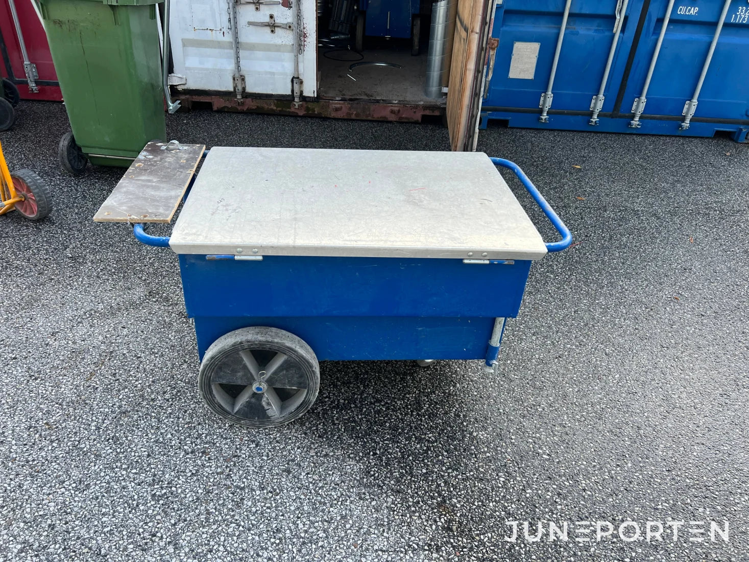 Verktygsvagnar och pallbockar till lastpallar