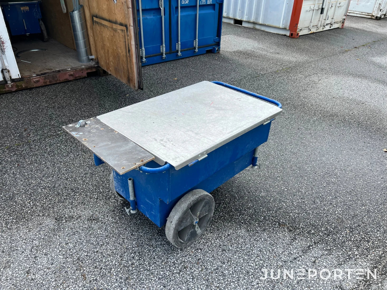 Verktygsvagnar och pallbockar till lastpallar
