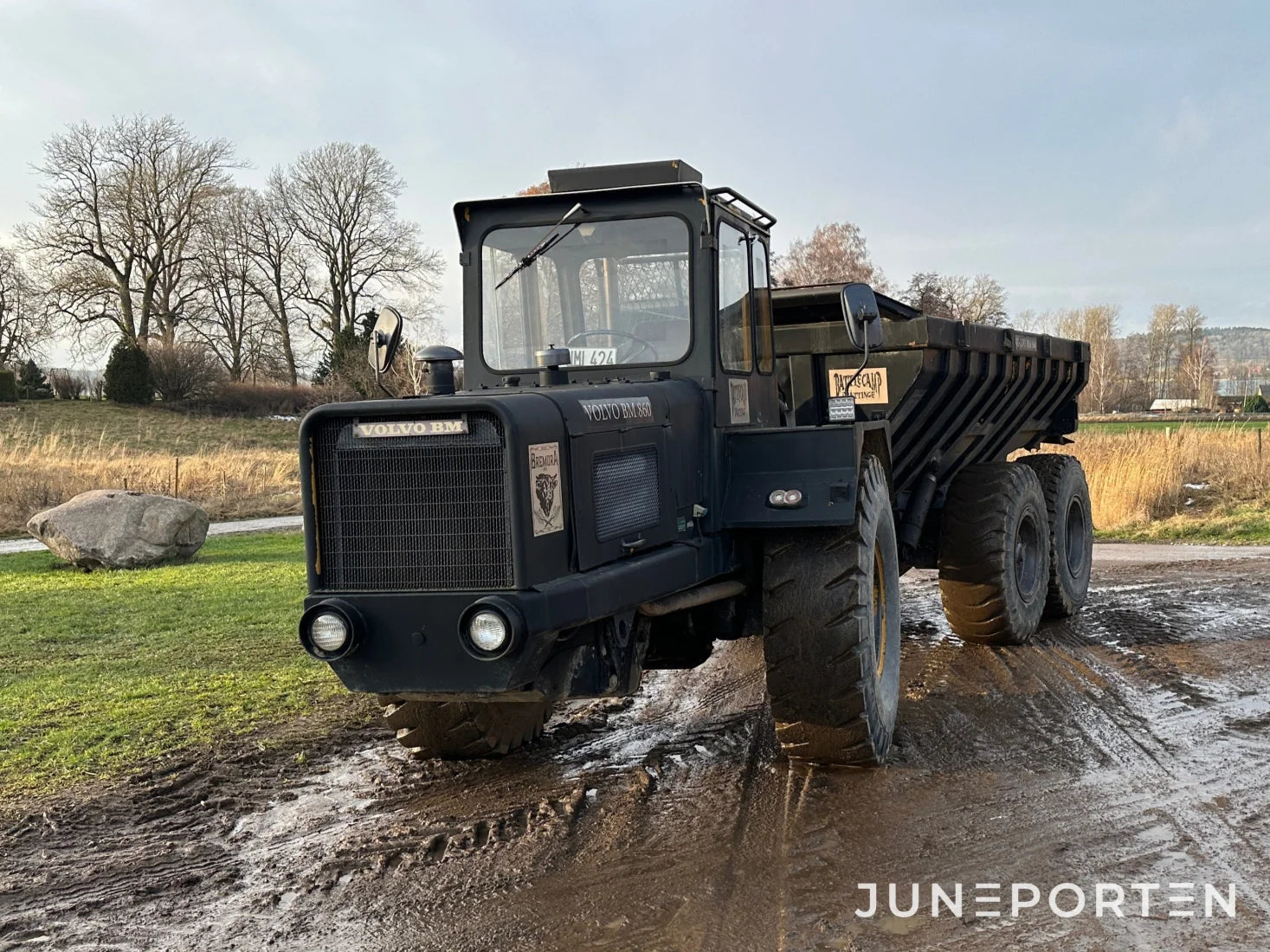 Dumper Volvo BM 860