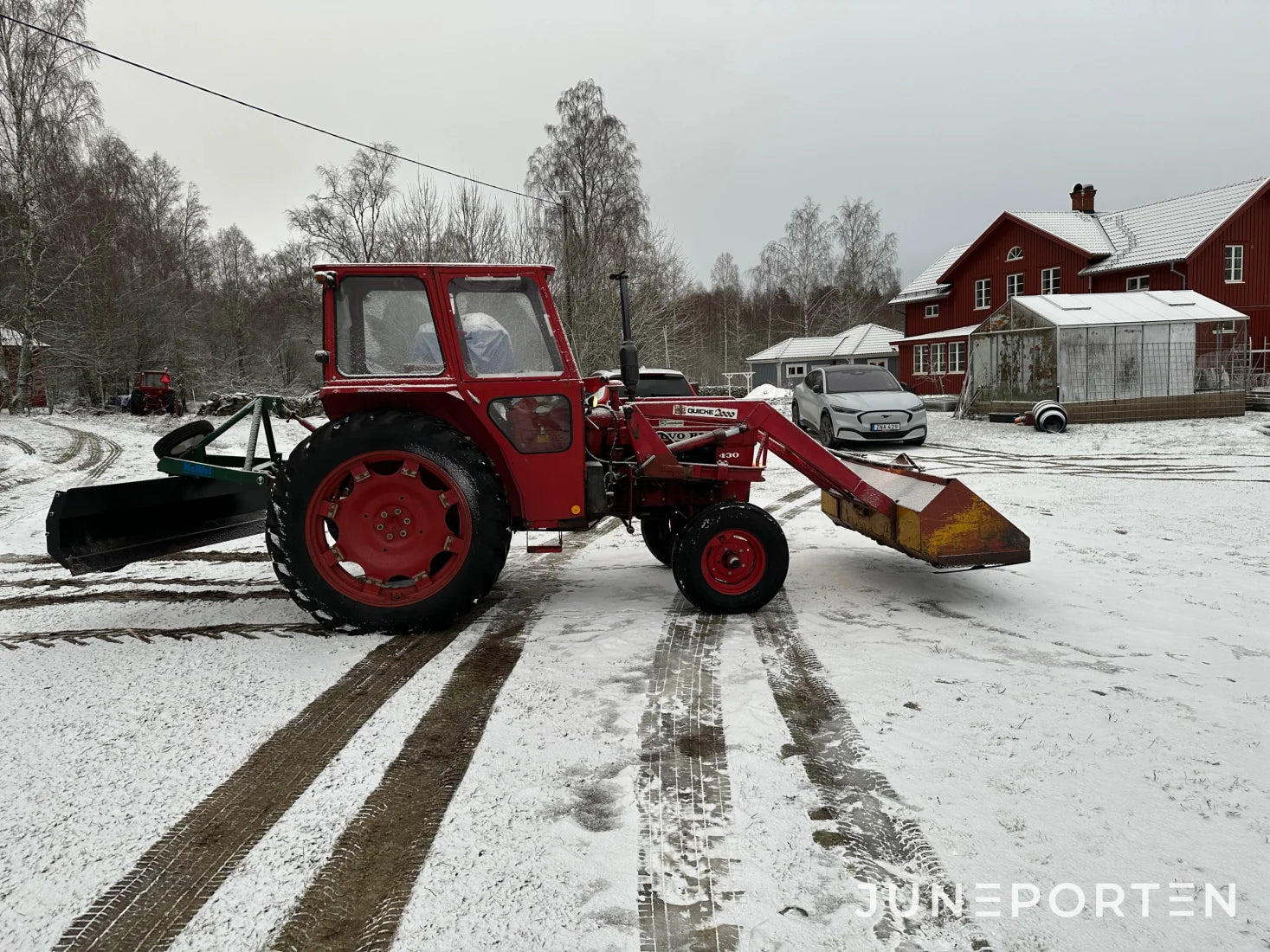 Volvo BM 430 med lastare & skopor