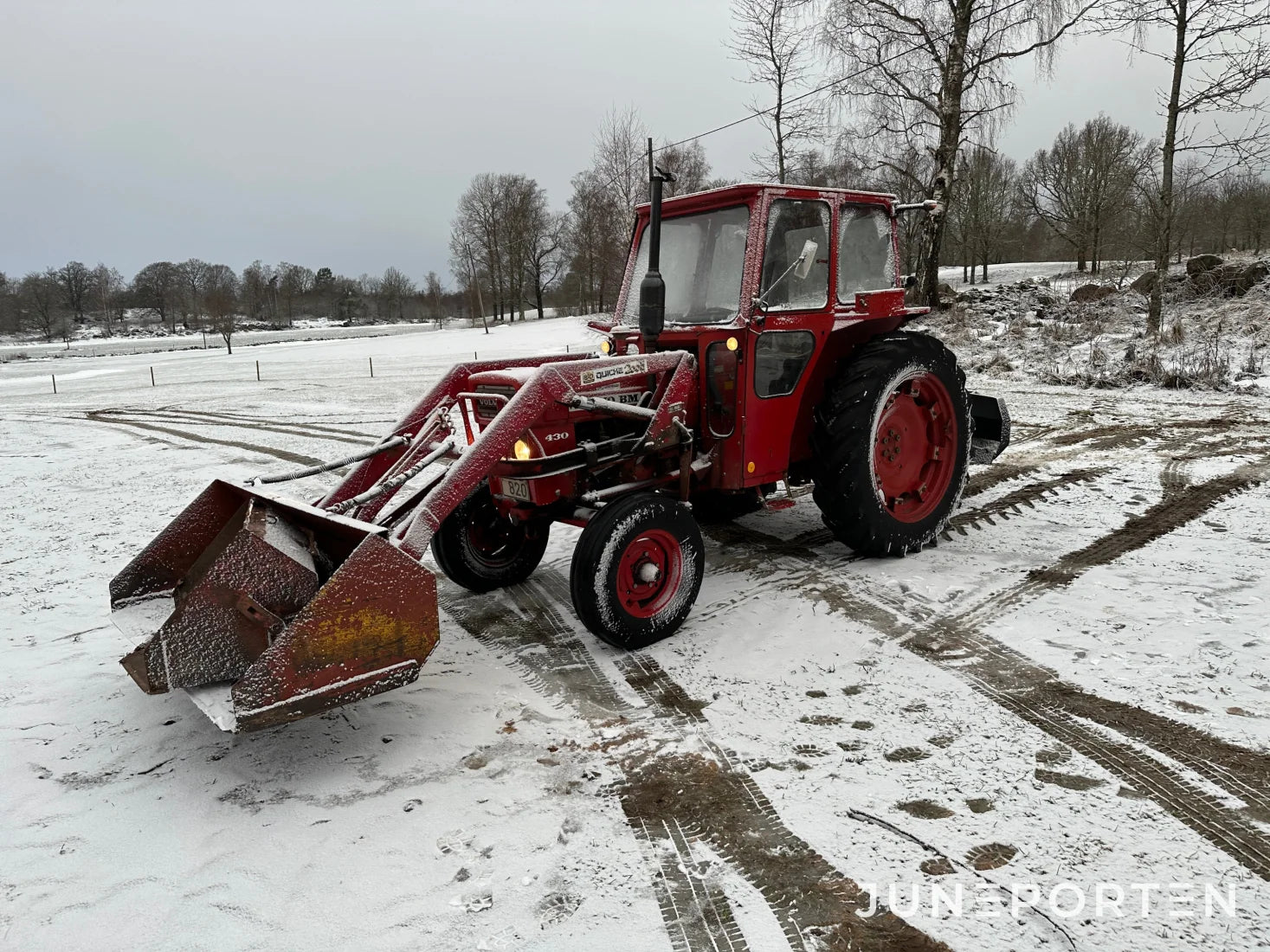 Volvo BM 430 med lastare & skopor