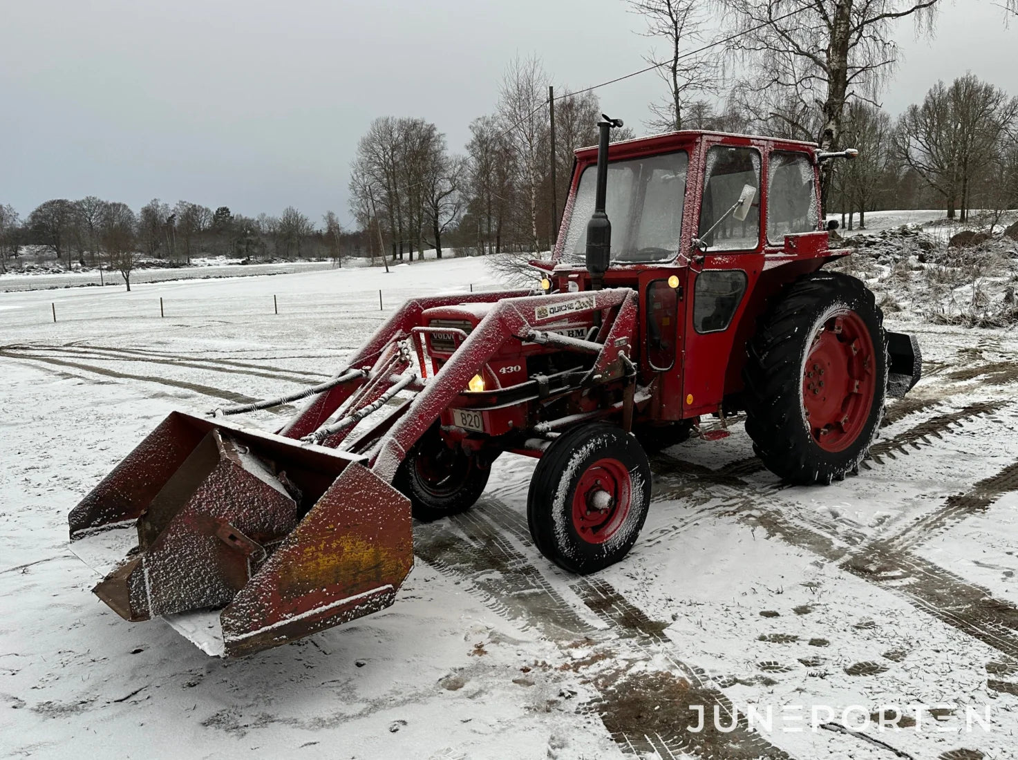 Volvo BM 430 med lastare & skopor