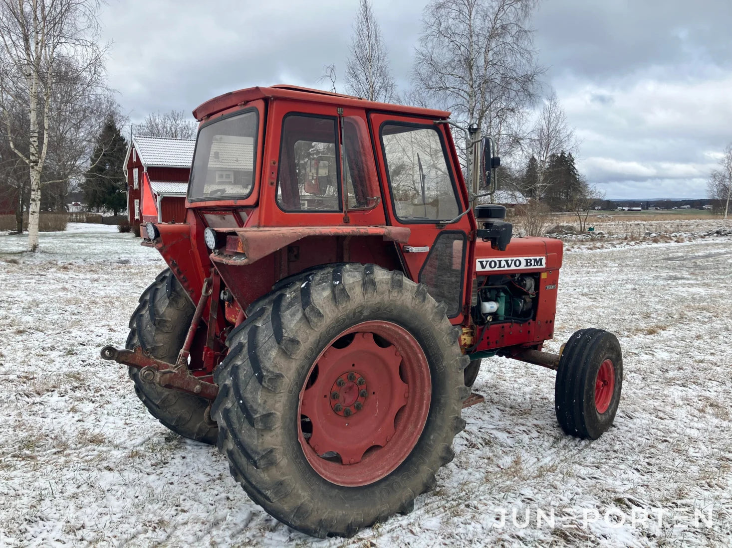 Traktor Volvo BM 700