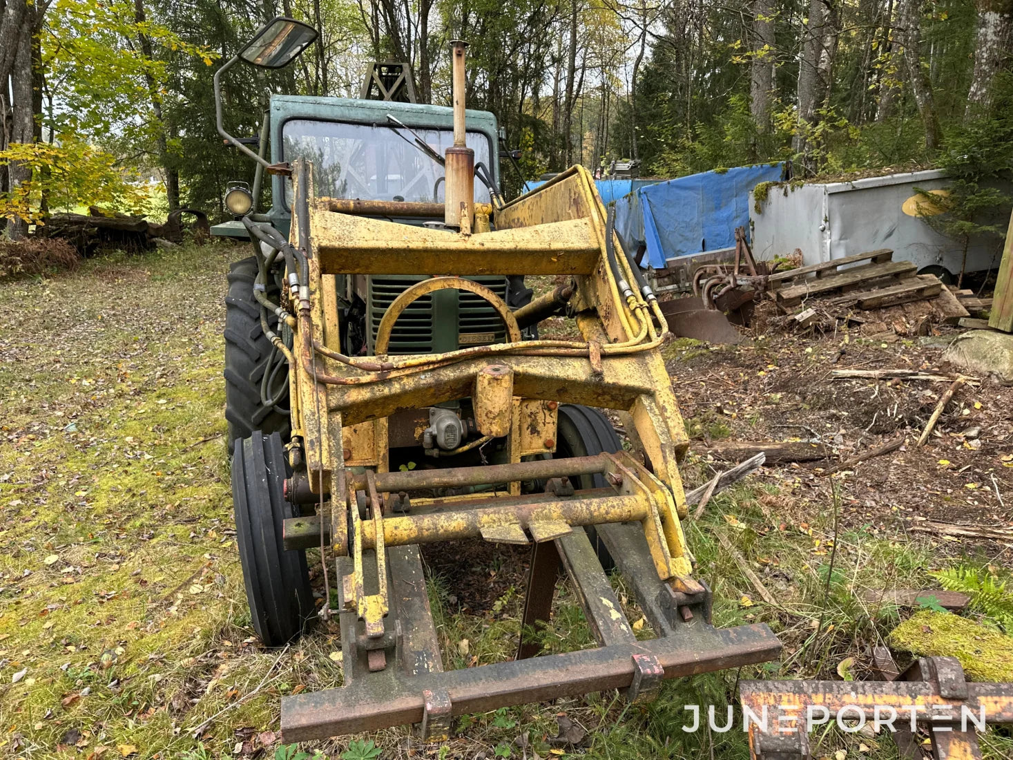 Volvo Bolinder-Munktell BM35/3 med lastare