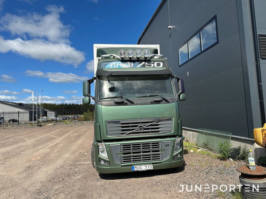 Volvo Fh 16 Med Skåp Lastbil Truck & Entreprenad