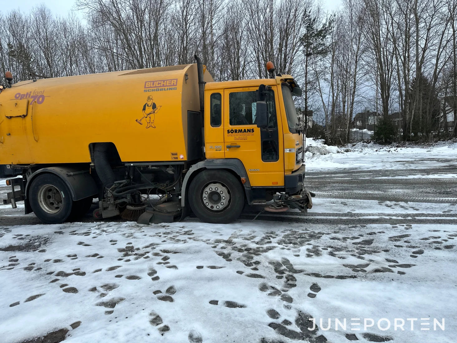 Gatusop och Uppsamlingsbil Volvo FL6/220