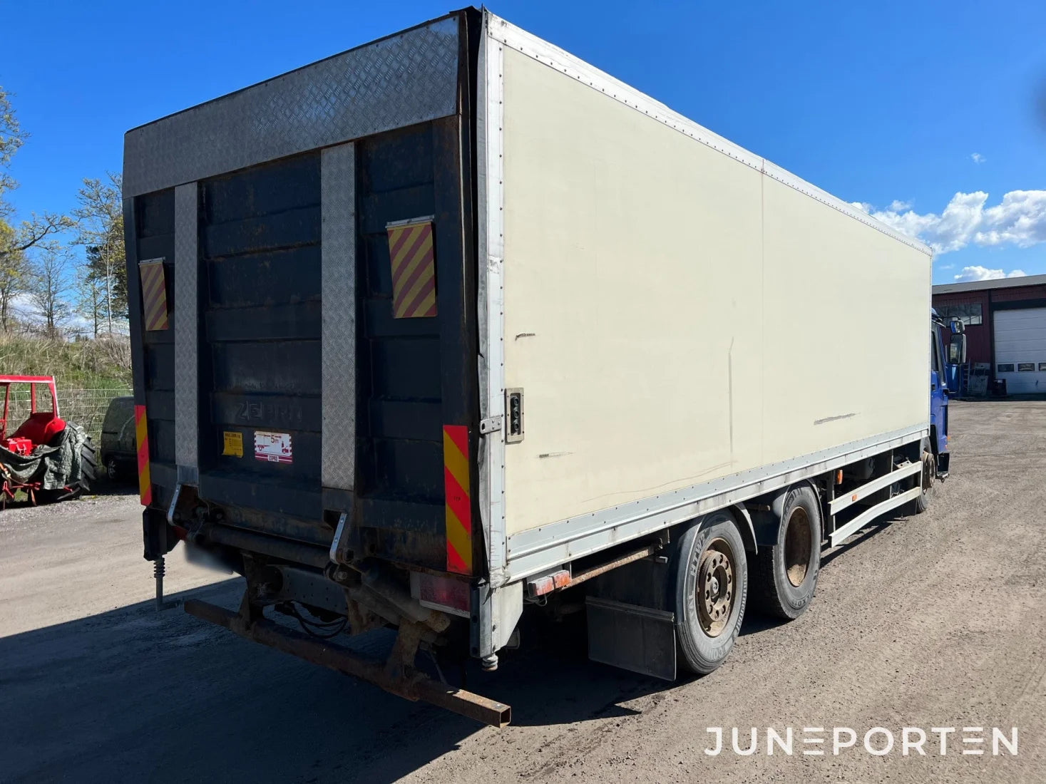 Volvo FL7 6X2