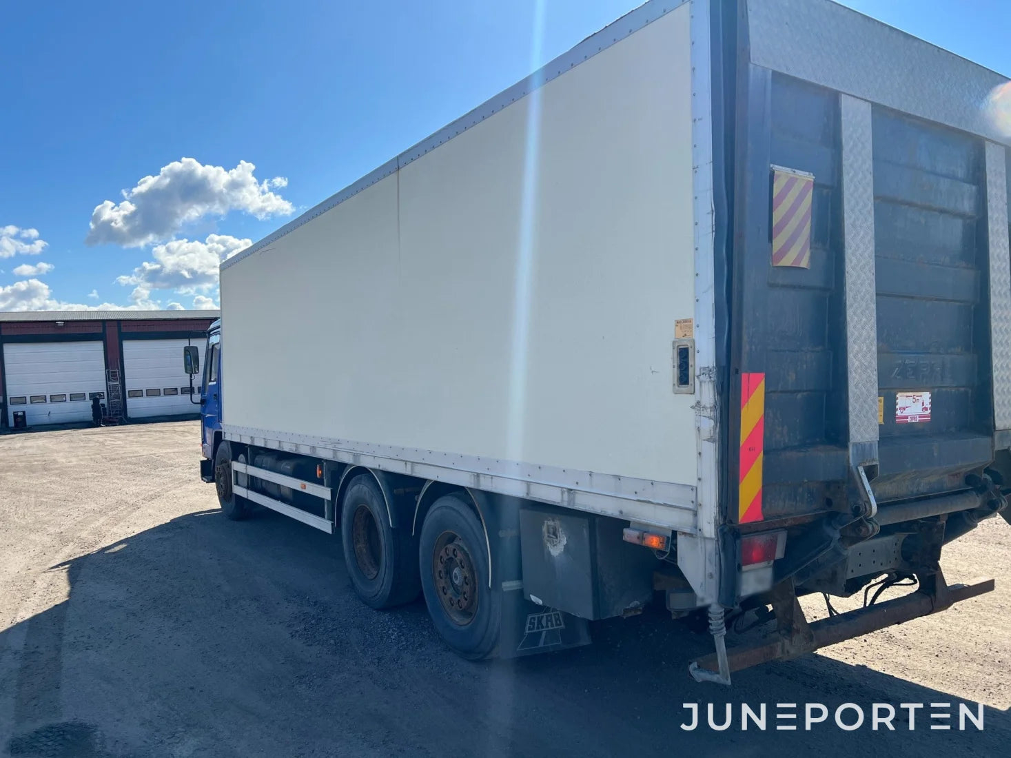 Volvo FL7 6X2