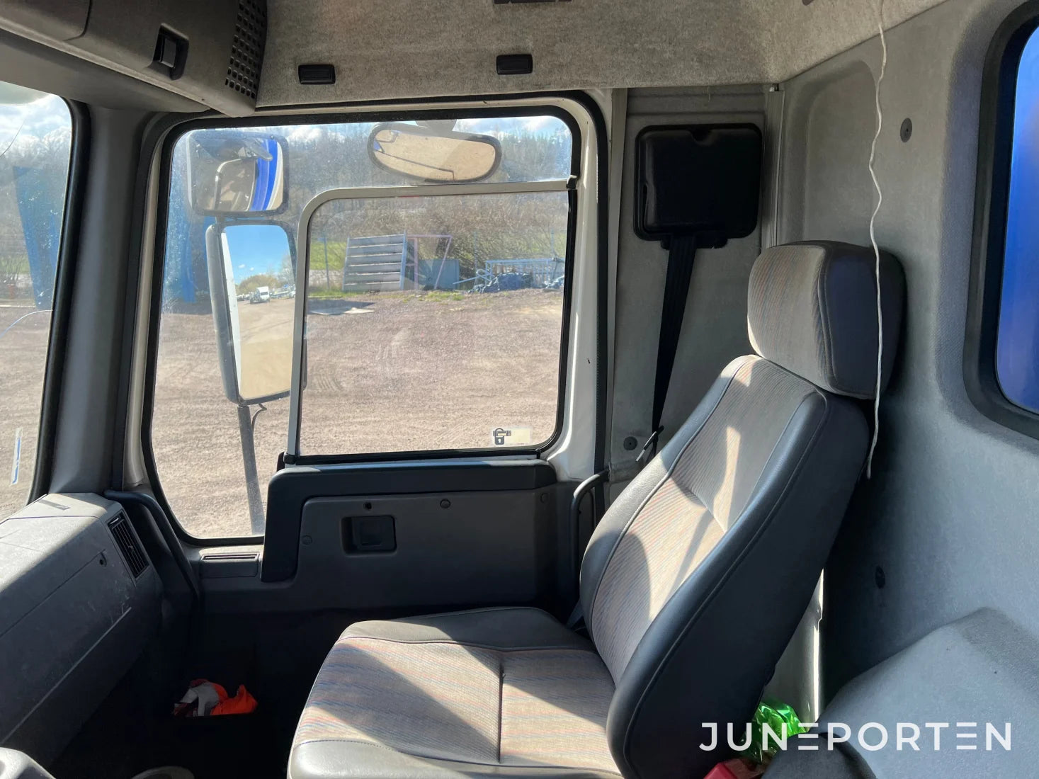 Volvo FL7 6X2