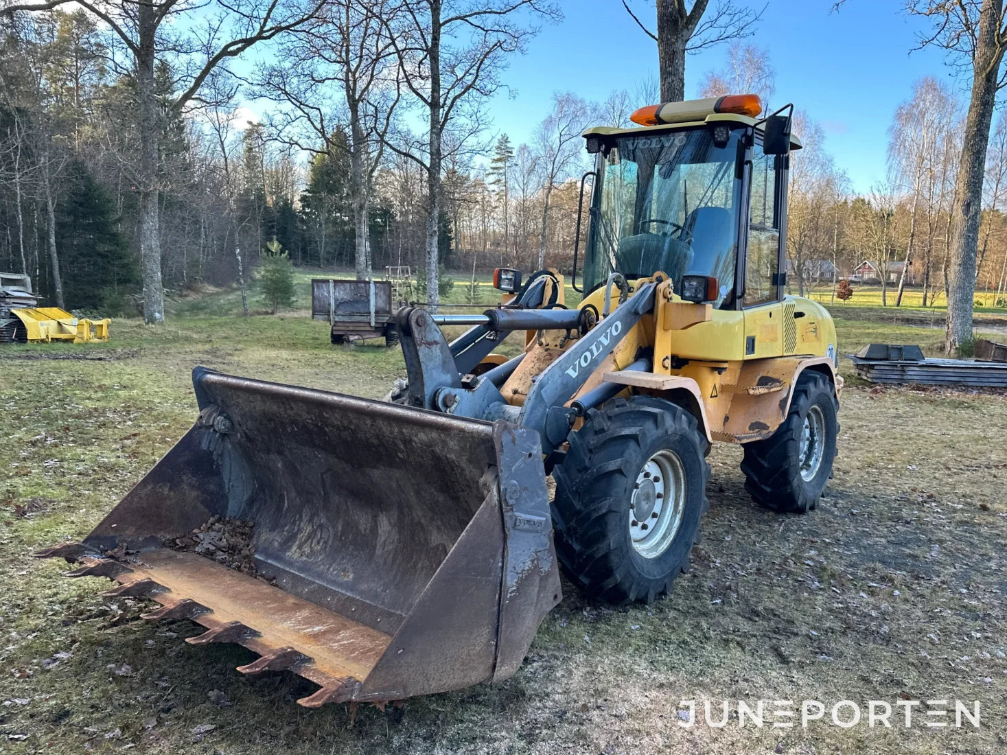 Lastmaskin Volvo L30 med skopa