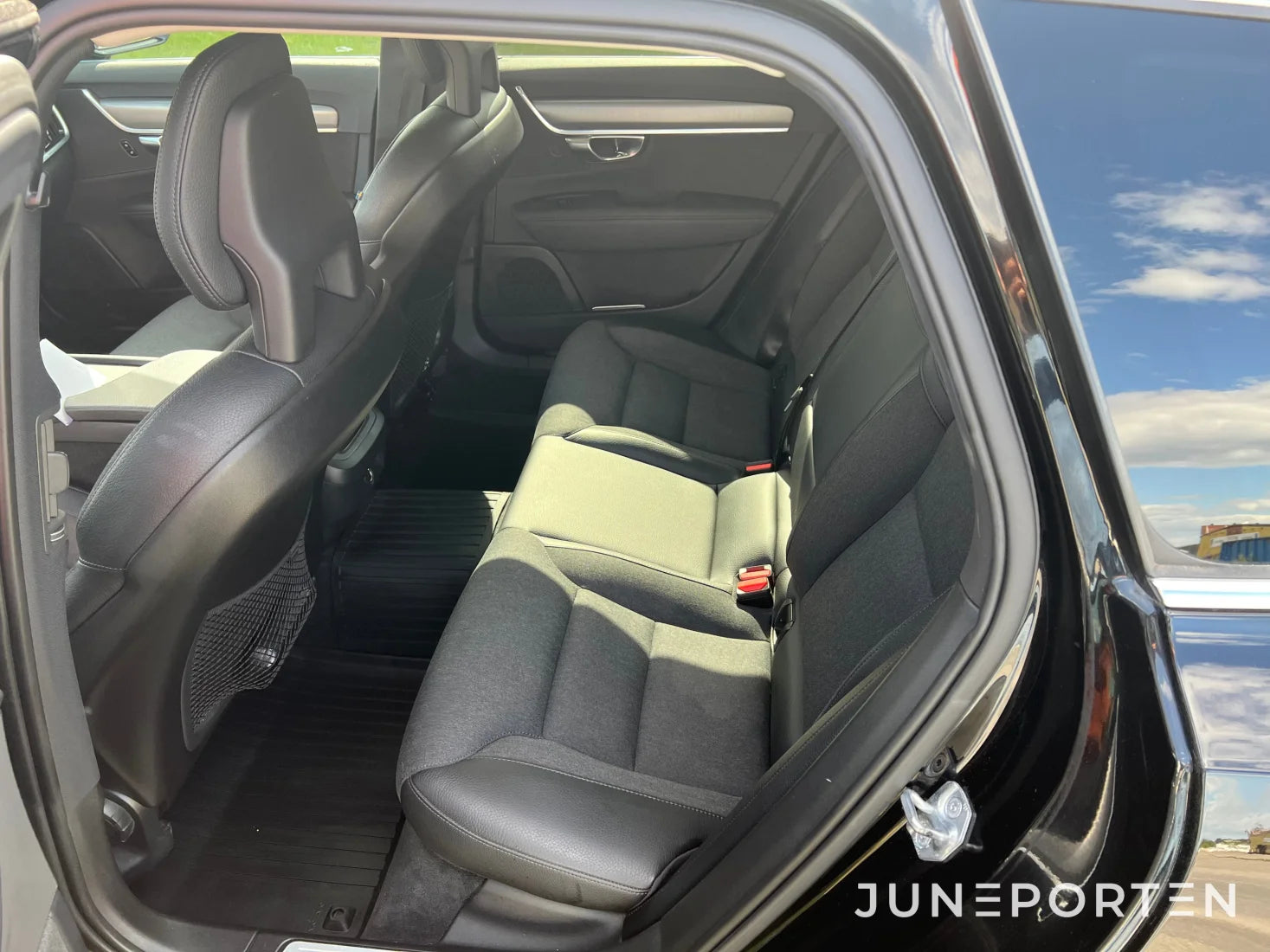 Volvo V90 D3 Momentum