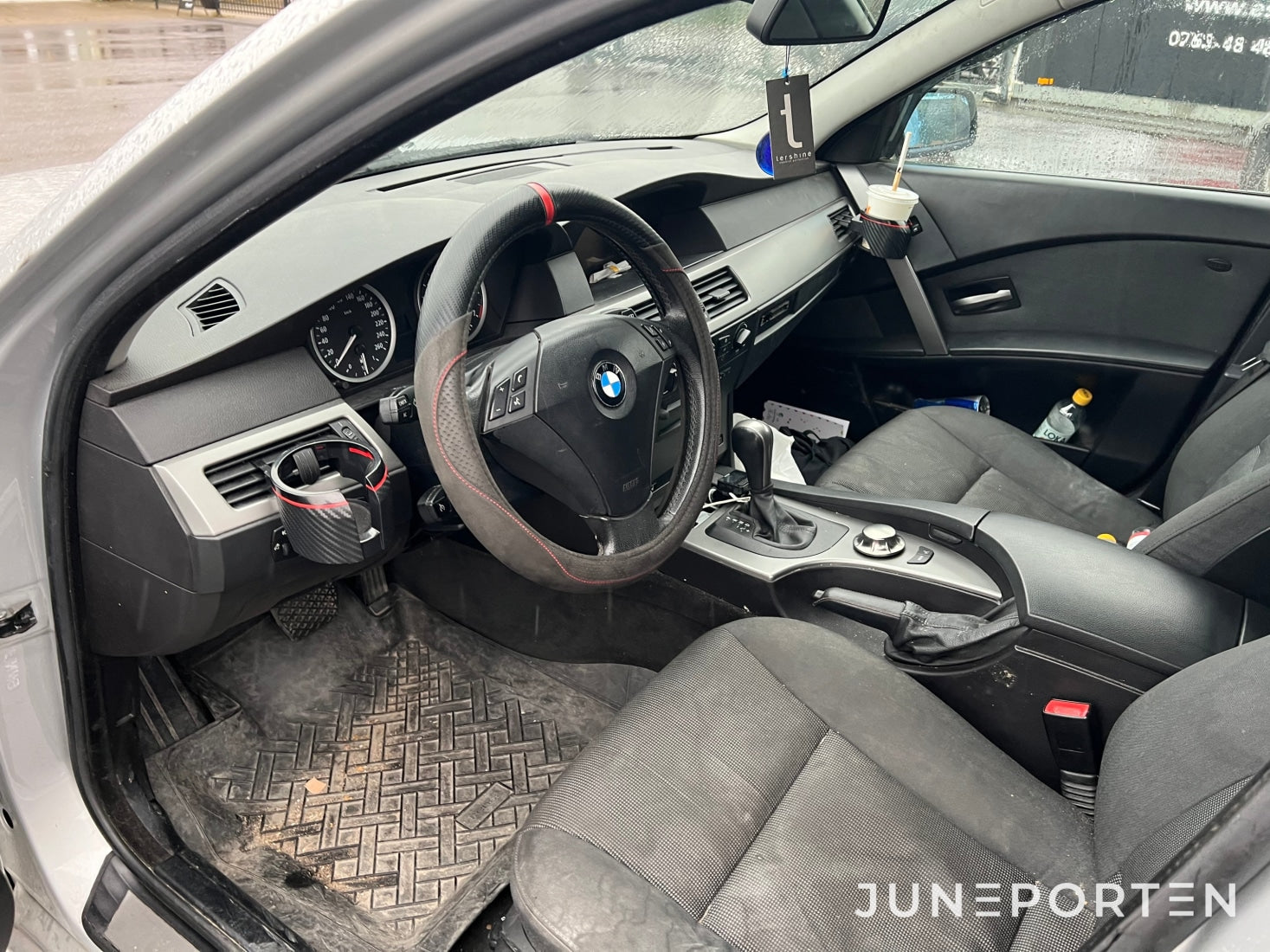 A-traktor BMW 523 i