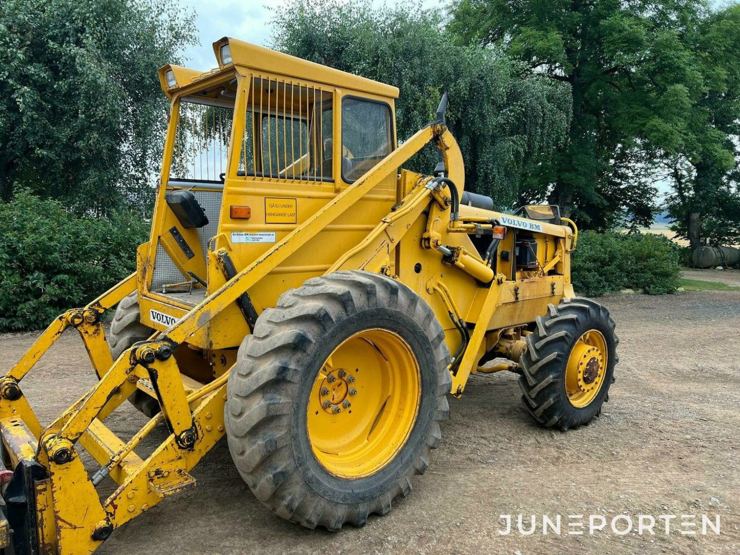 Baklastare Volvo LM 641