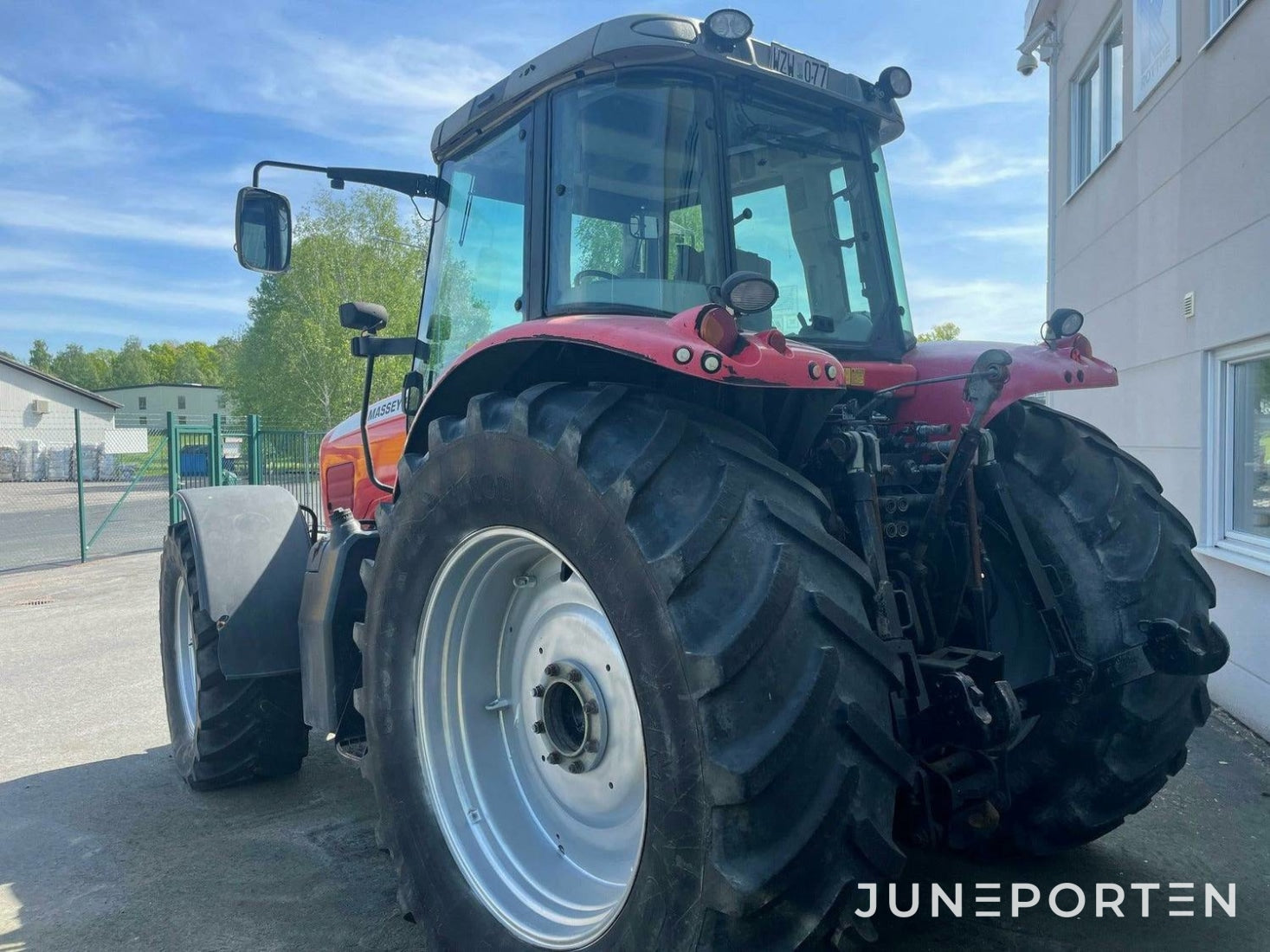 Dragtraktor Massey Ferguson 6490 - 2008