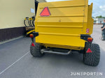 Rundbalspress New Holland BR560A - 2006