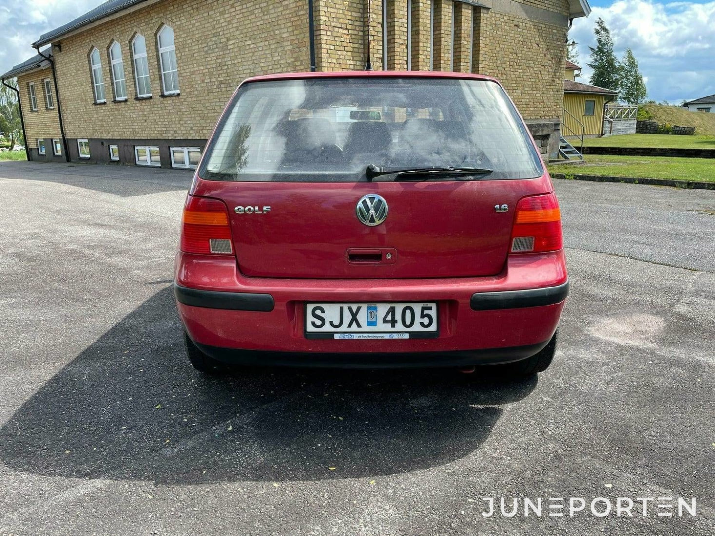 Volkswagen Golf 1.6 i - 2001