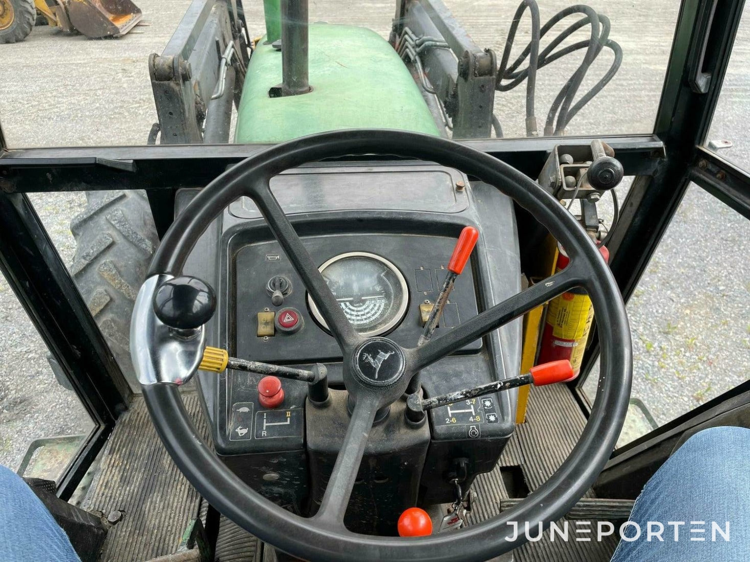 John Deere 3140 med lastare - 1980