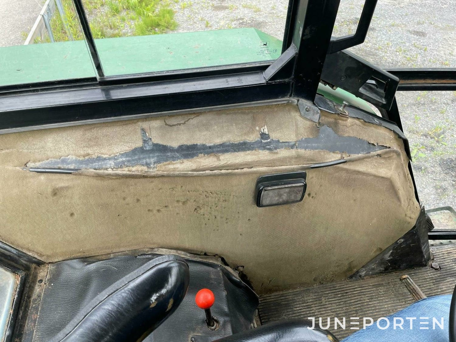 John Deere 3140 med lastare - 1980