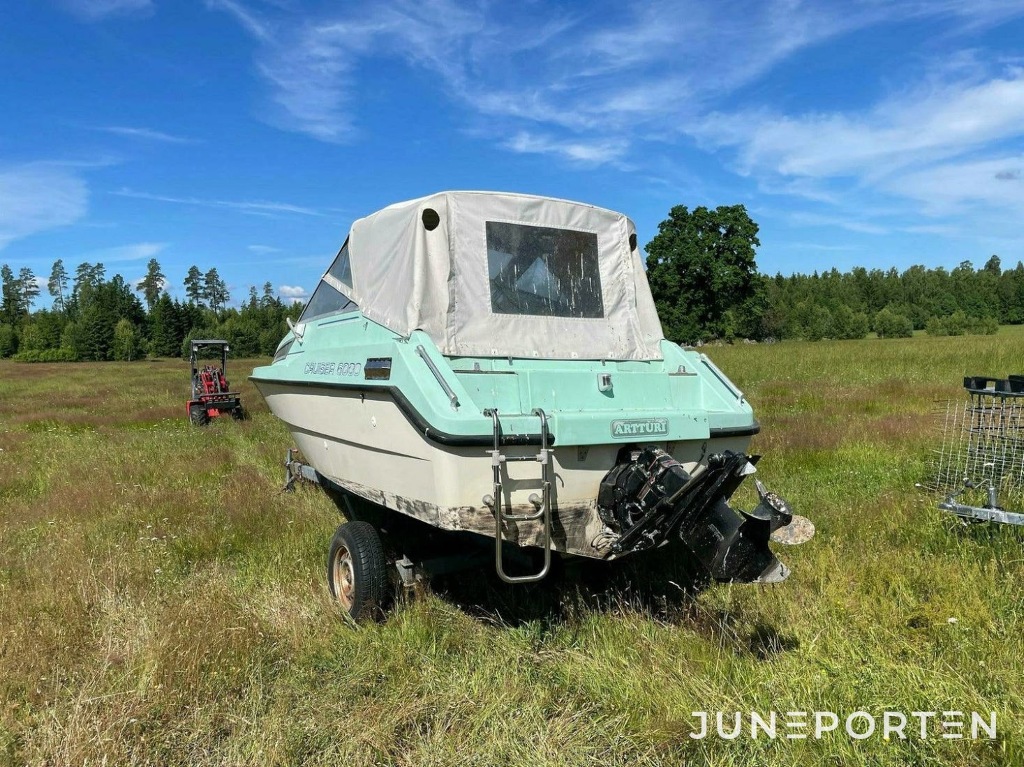 Cruiser 6000 motorbåt - 1989