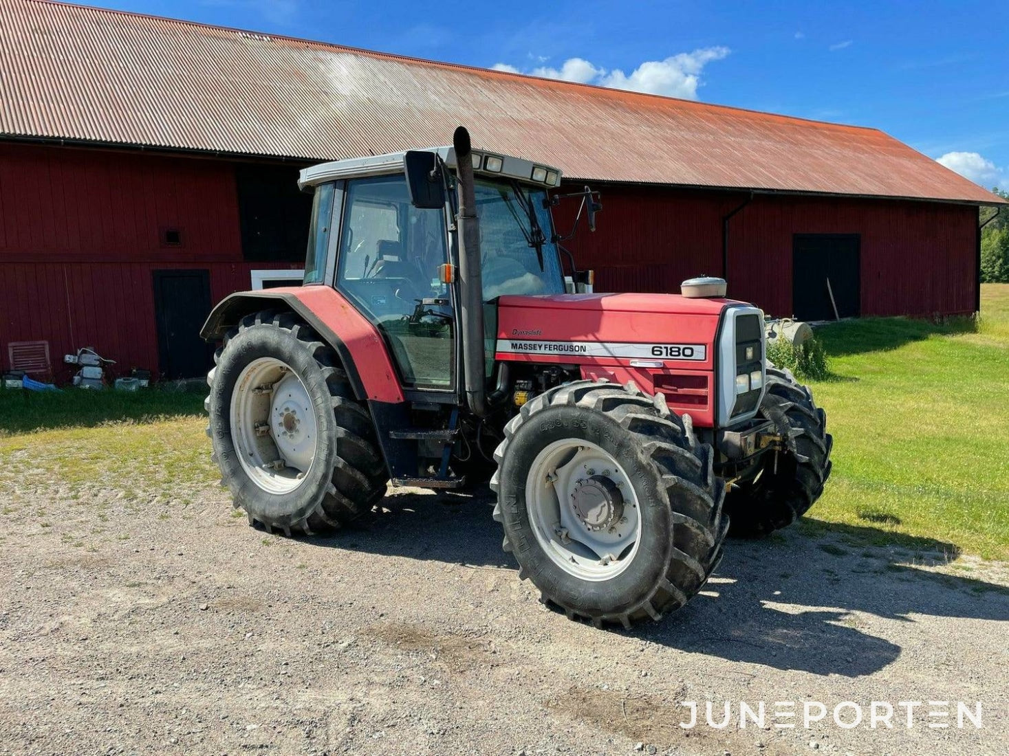 Massey Ferguson 6180 4WD