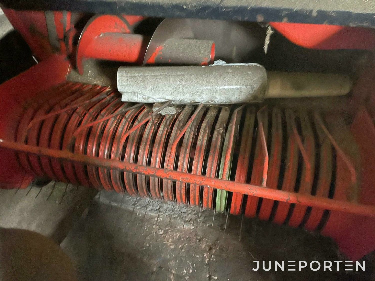 Småbalspress Deutz-Fahr HD440