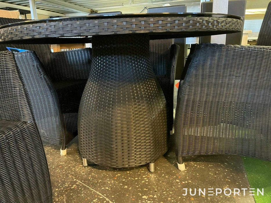 Runt bord med 4 stolar - Juneporten
