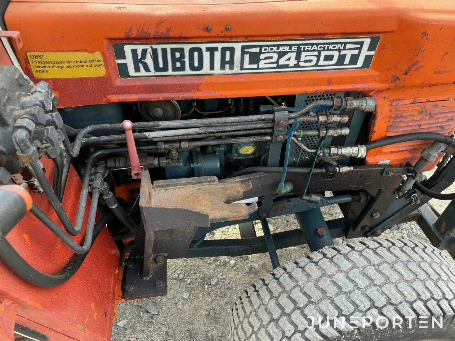 Kubota L 245 med lastare - 1984