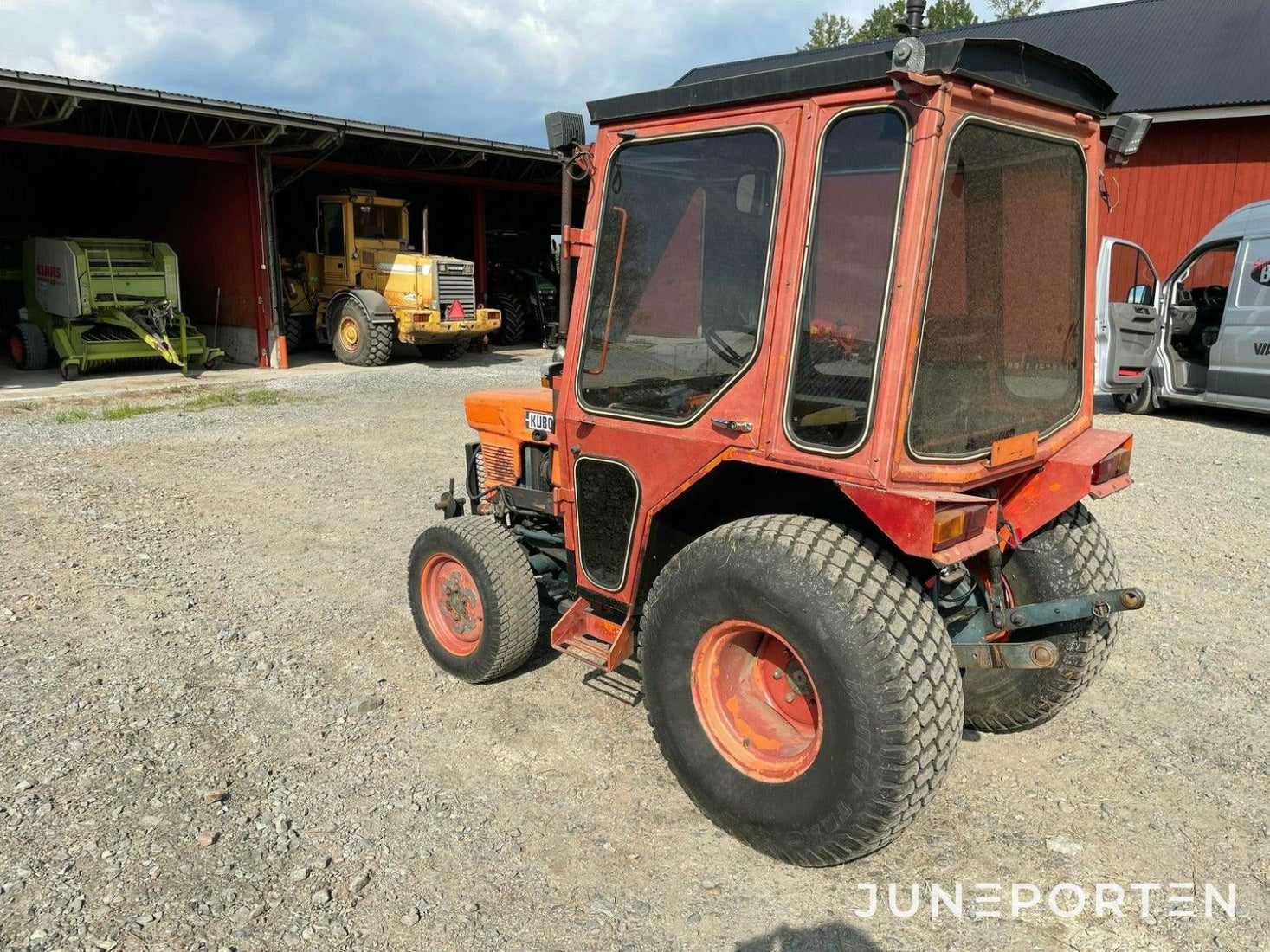 Kubota L 245 med lastare - 1984