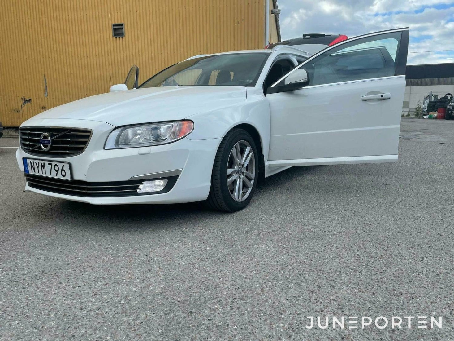 Volvo V70 D2 - 2014