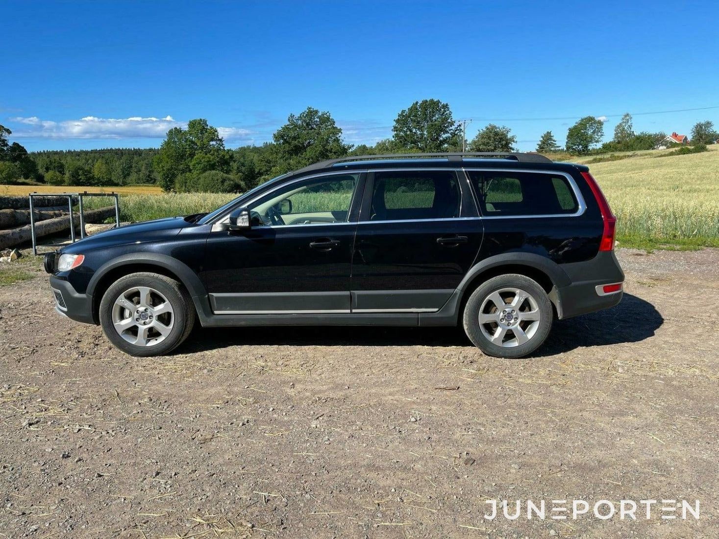 Volvo XC70 D3 AWD - 2011