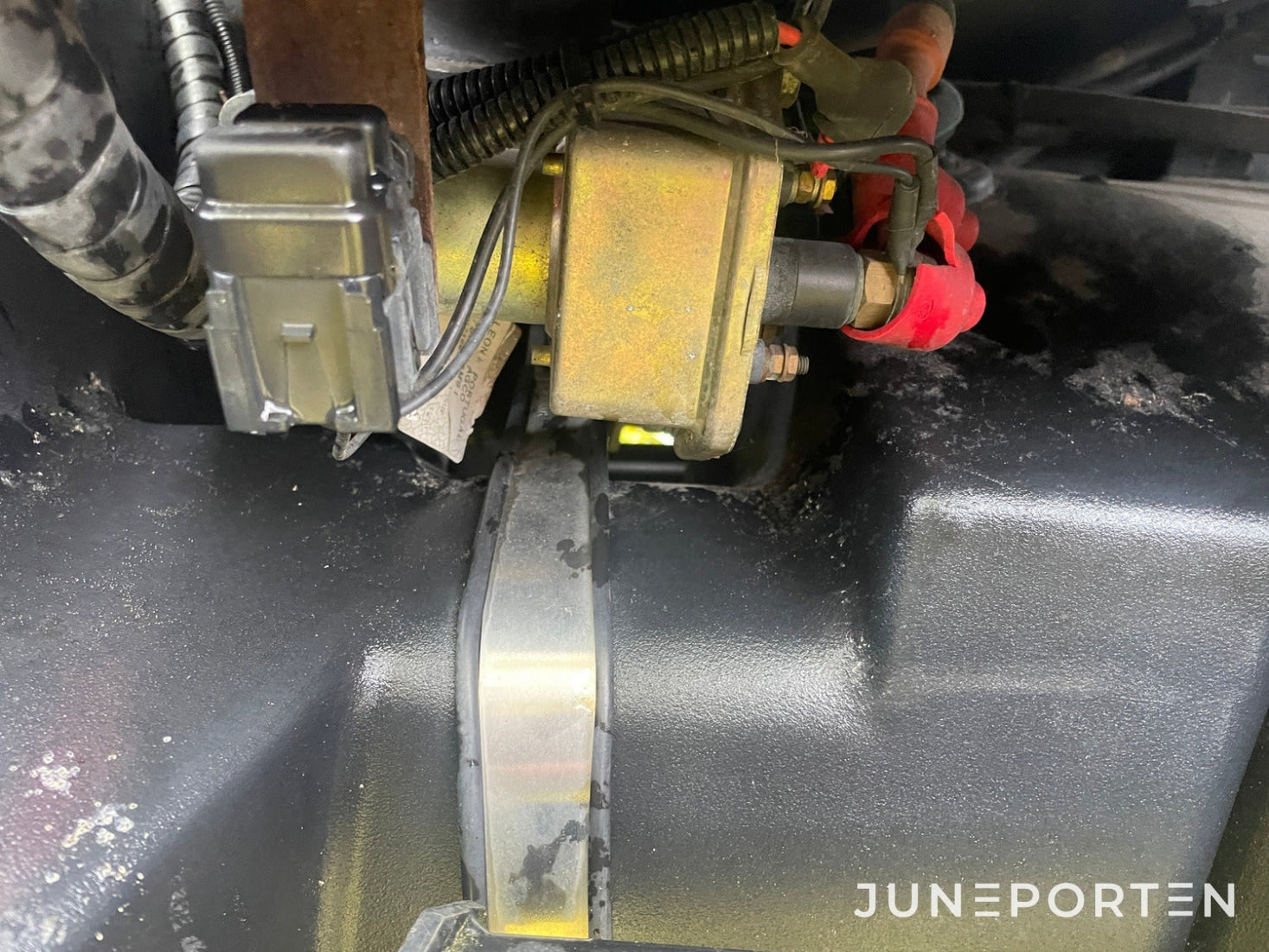 Massey Ferguson 5475 Dyna 4 med frontlyft