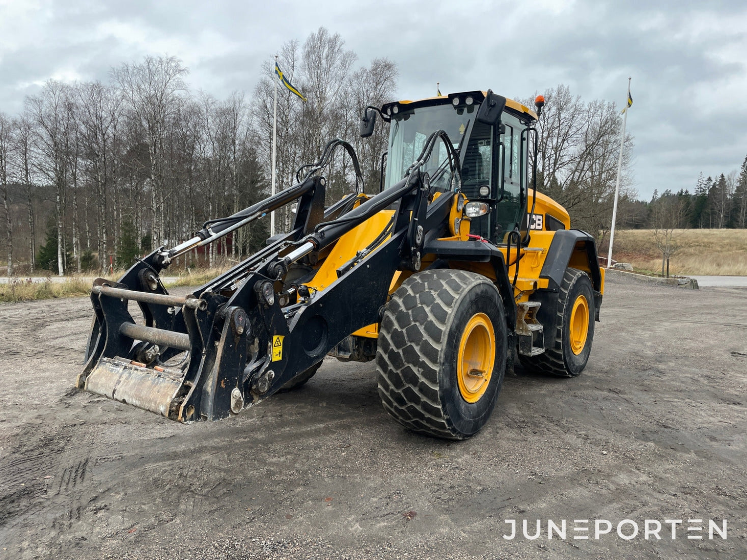 Hjullastare JCB 437 HT T4F