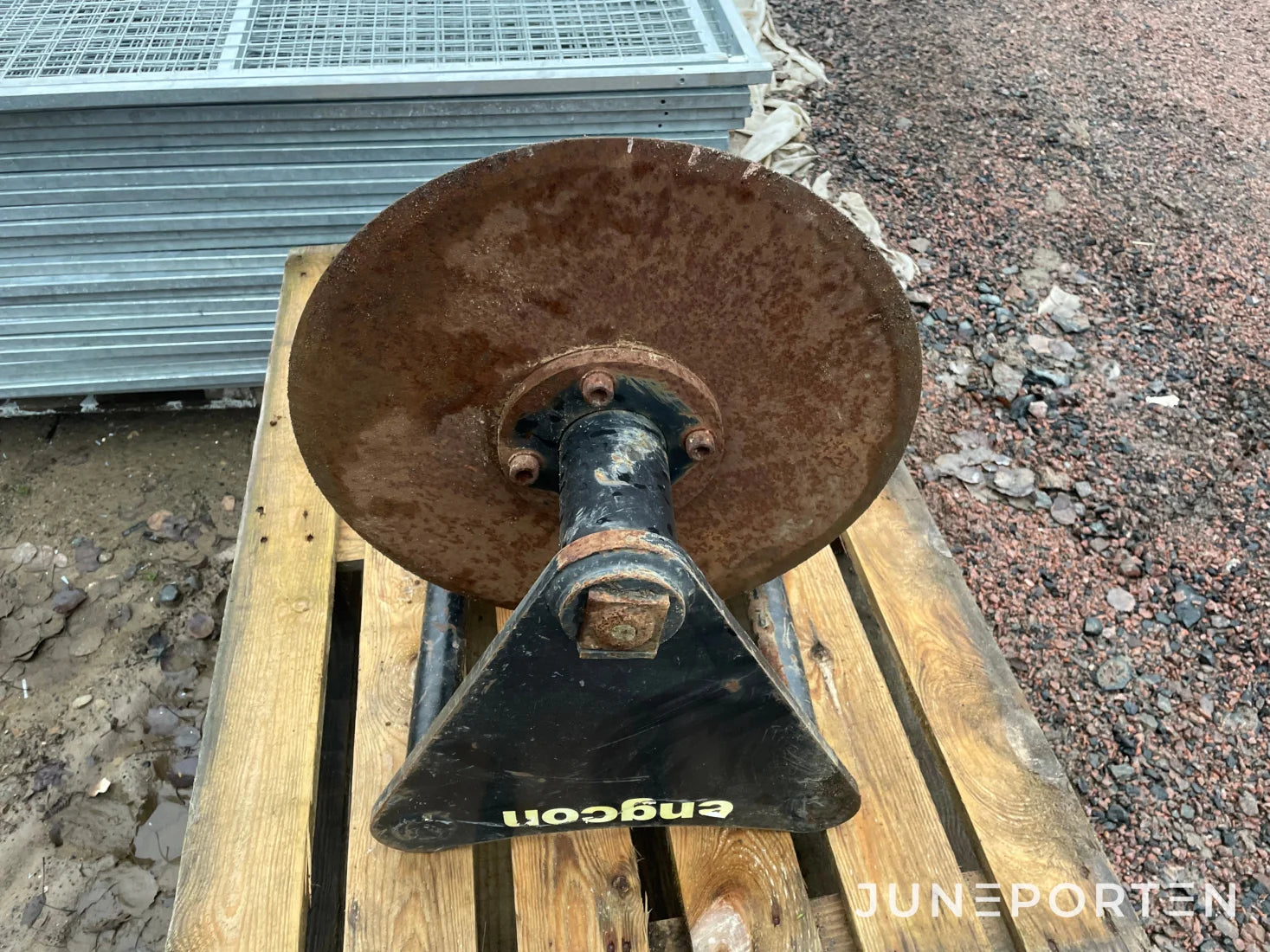 Asfaltsskärare Engcon S45