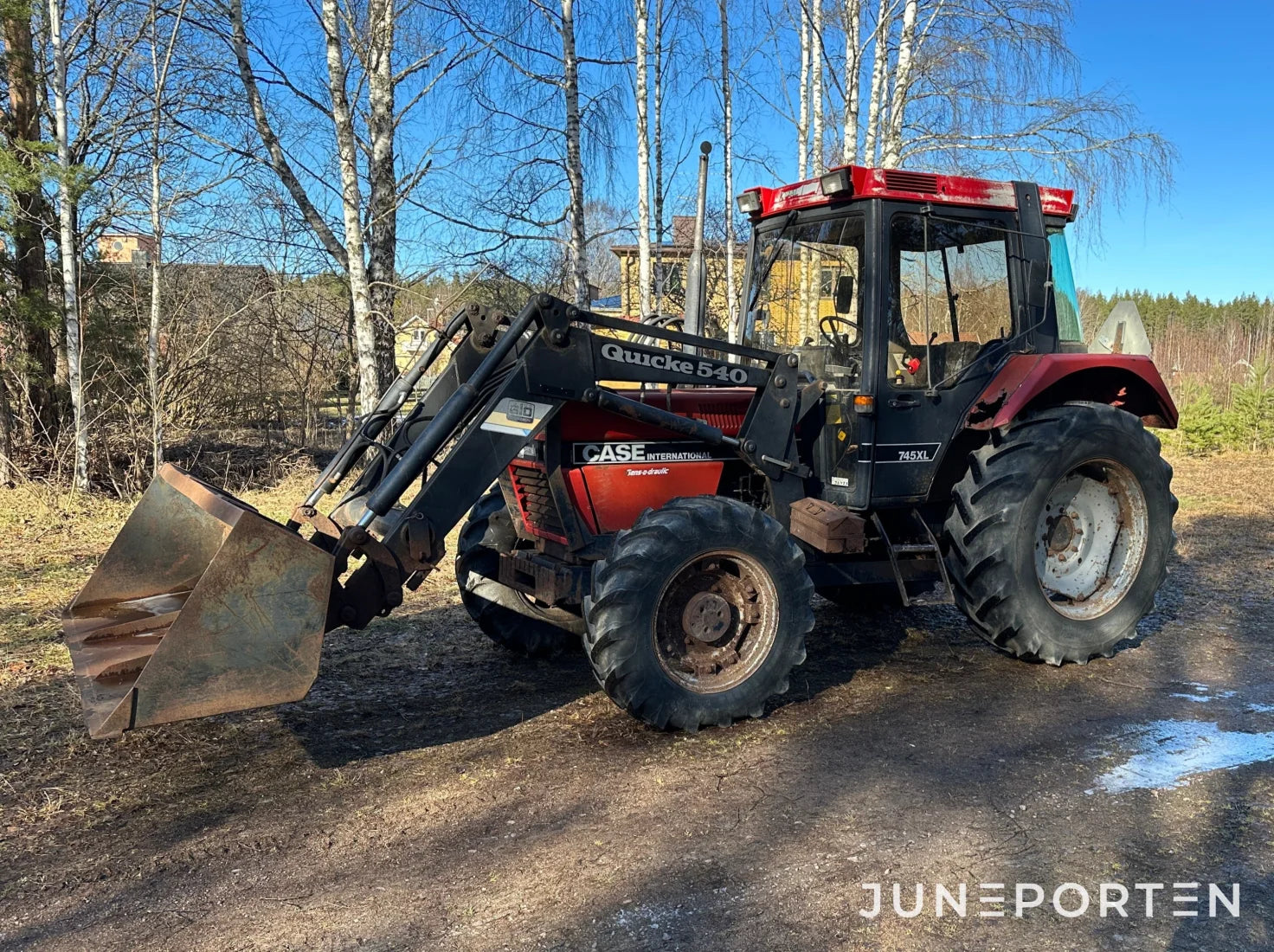 Case IH INT 745 AXL med lastare