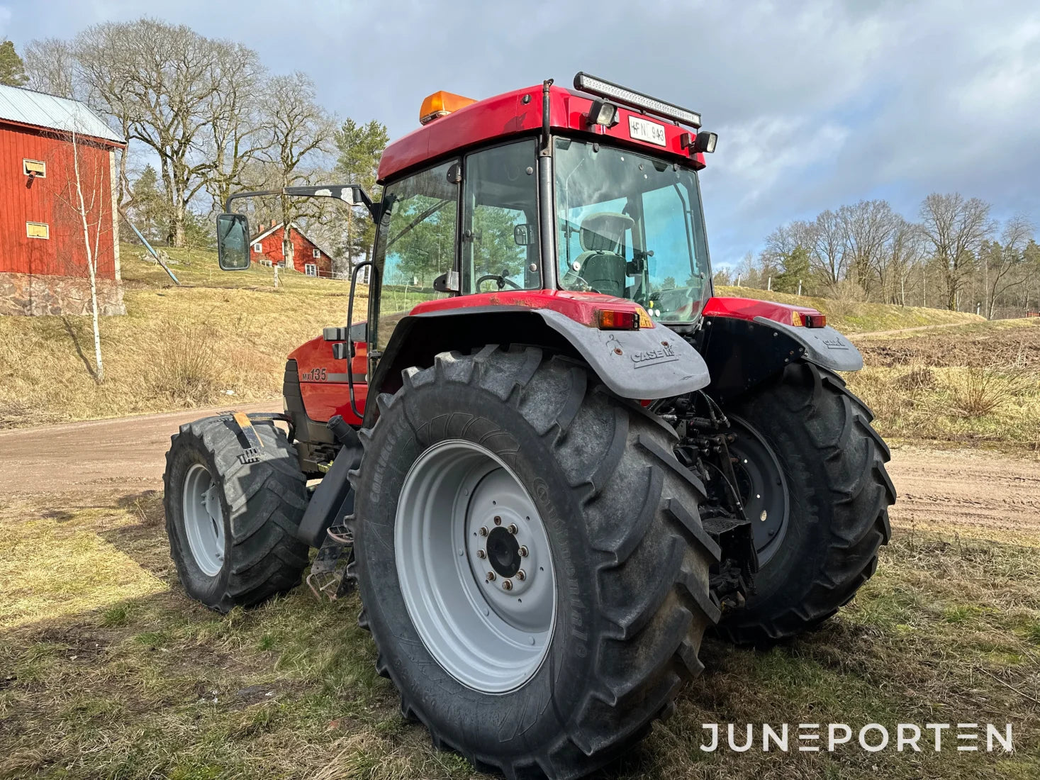 Case IH Maxxum MX135