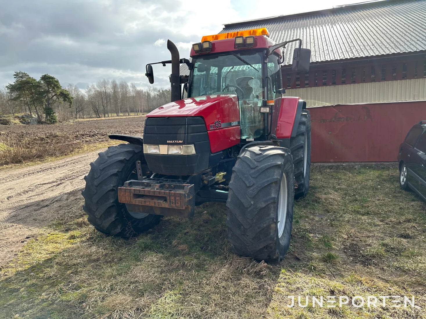 Case IH Maxxum MX135