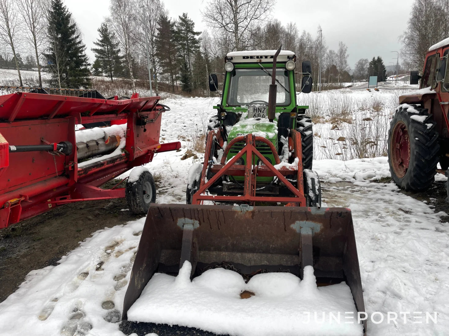 Deutz-Fahr D 5206 med lastare & skopa