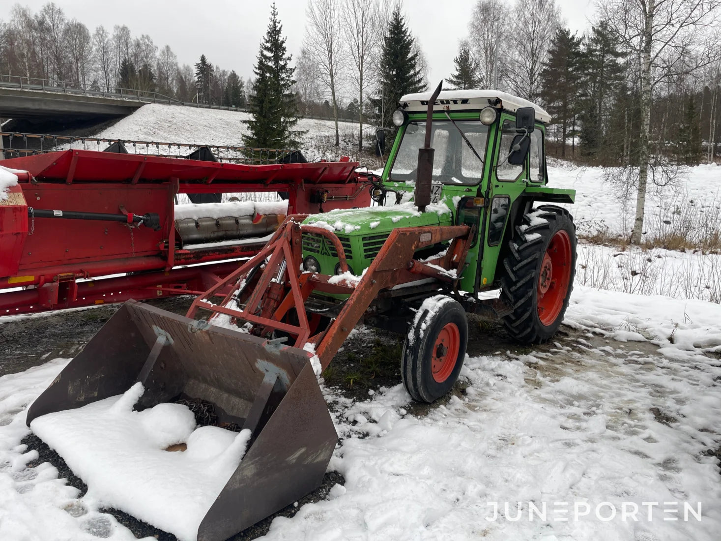 Deutz-Fahr D 5206 med lastare & skopa