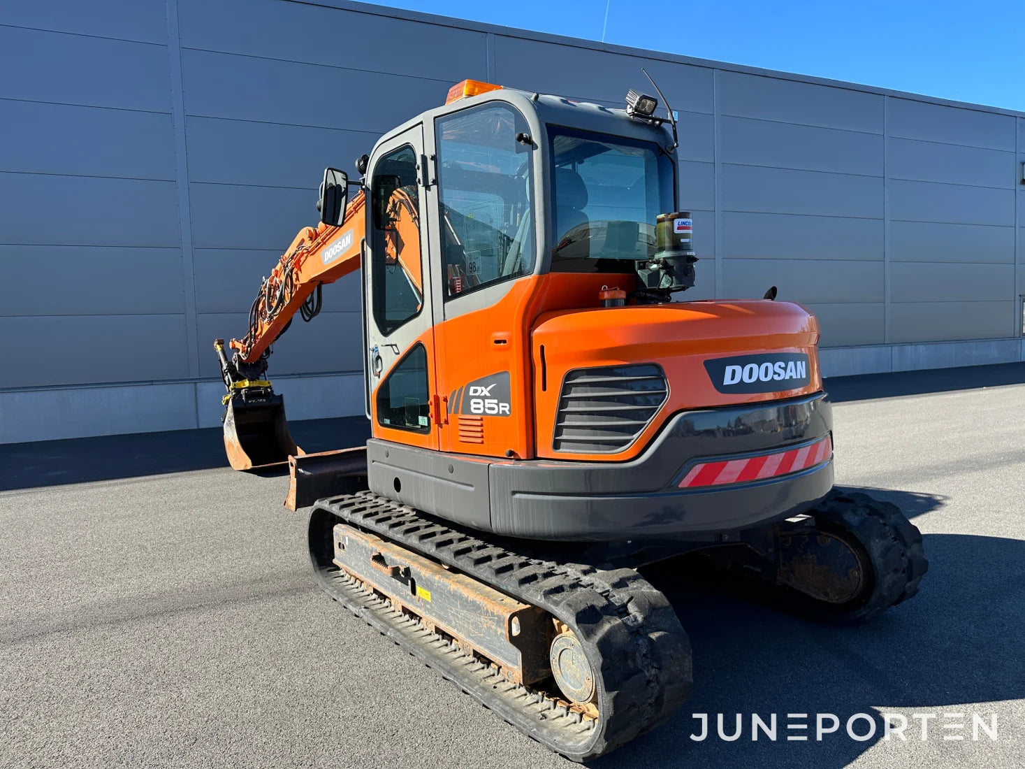 Grävmaskin Doosan DX85R-3