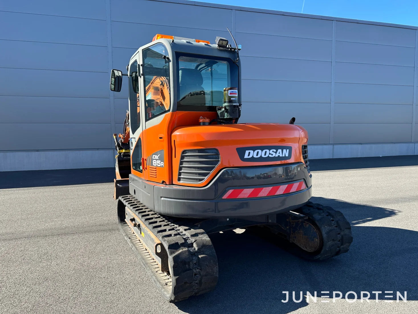 Grävmaskin Doosan DX85R-3