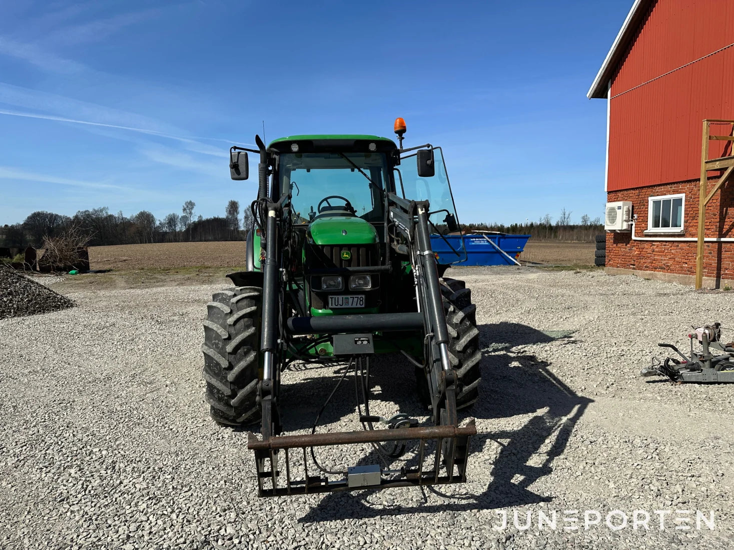 John Deere 6120 SE med lastare