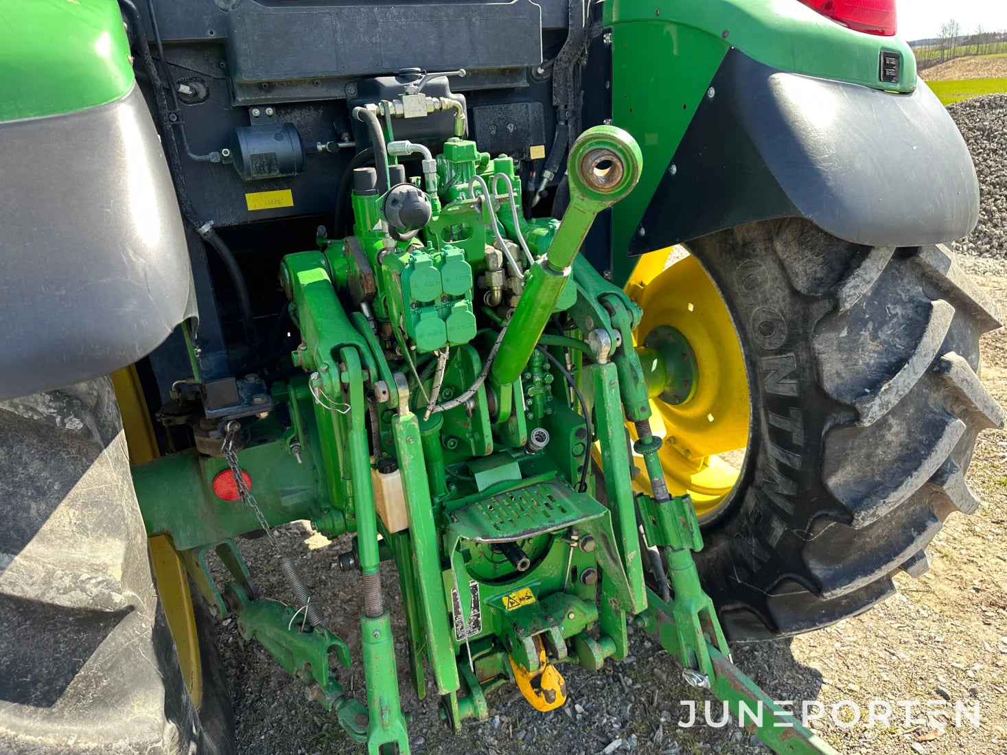 John Deere 6120 SE med lastare