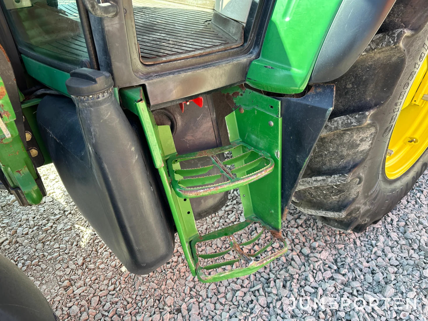 John Deere 6120 SE med lastare