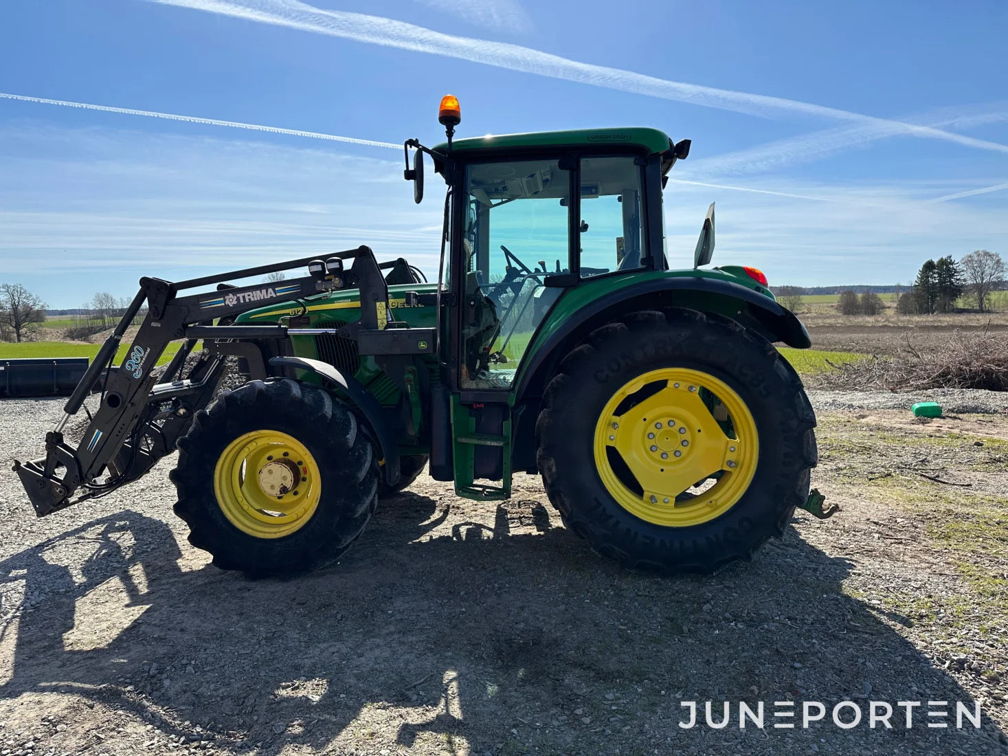 John Deere 6120 SE med lastare