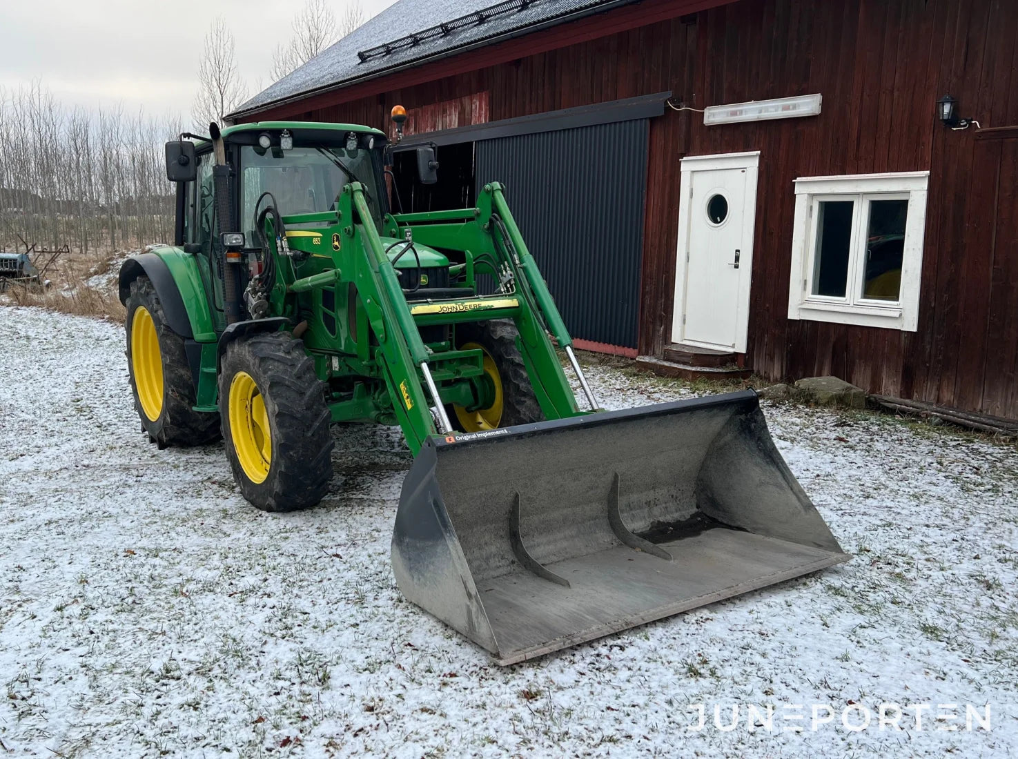 John Deere 6430 med lastare