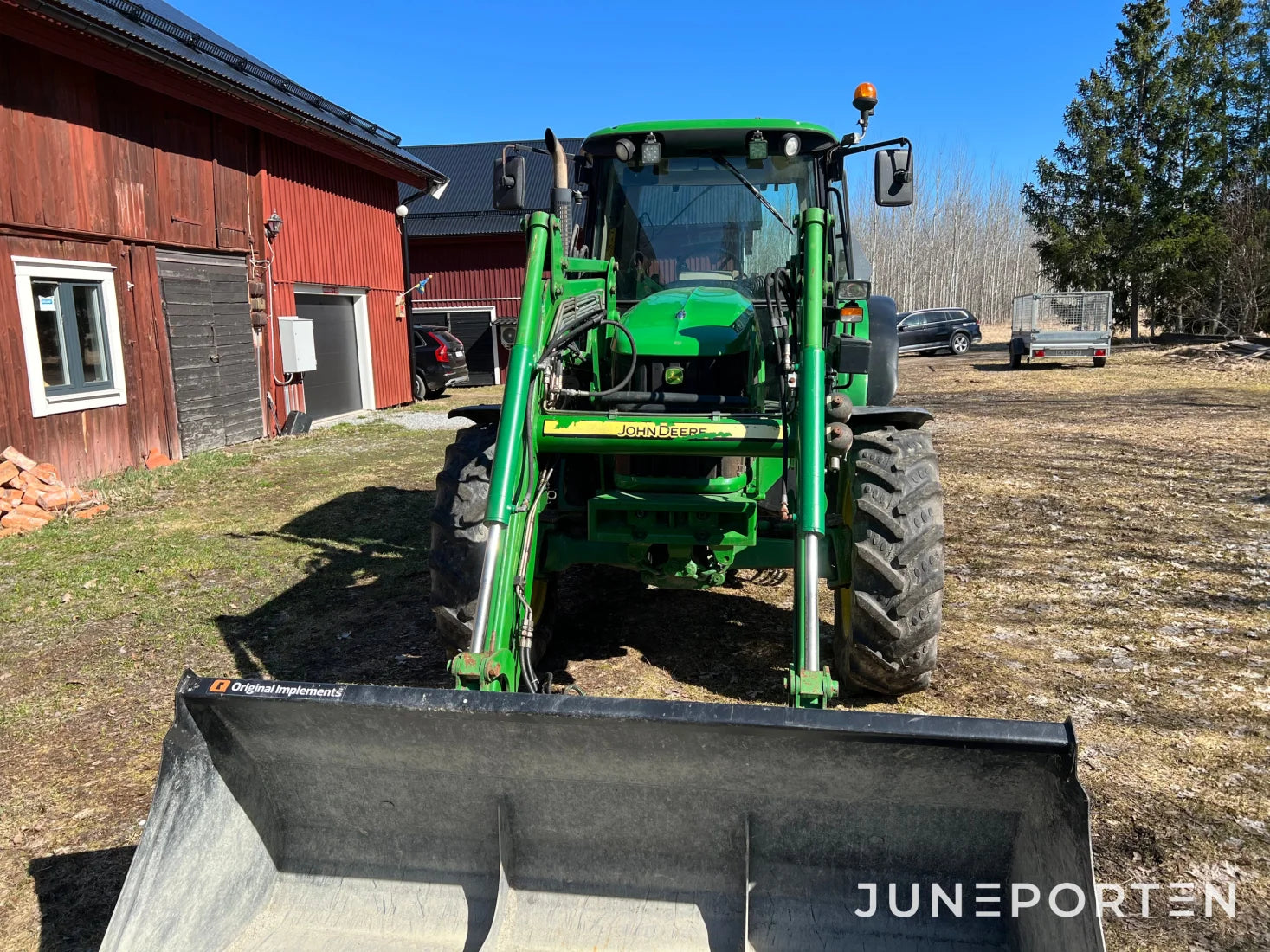 John Deere 6430 med lastare