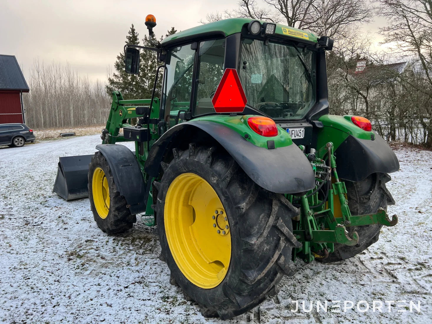 John Deere 6430 med lastare